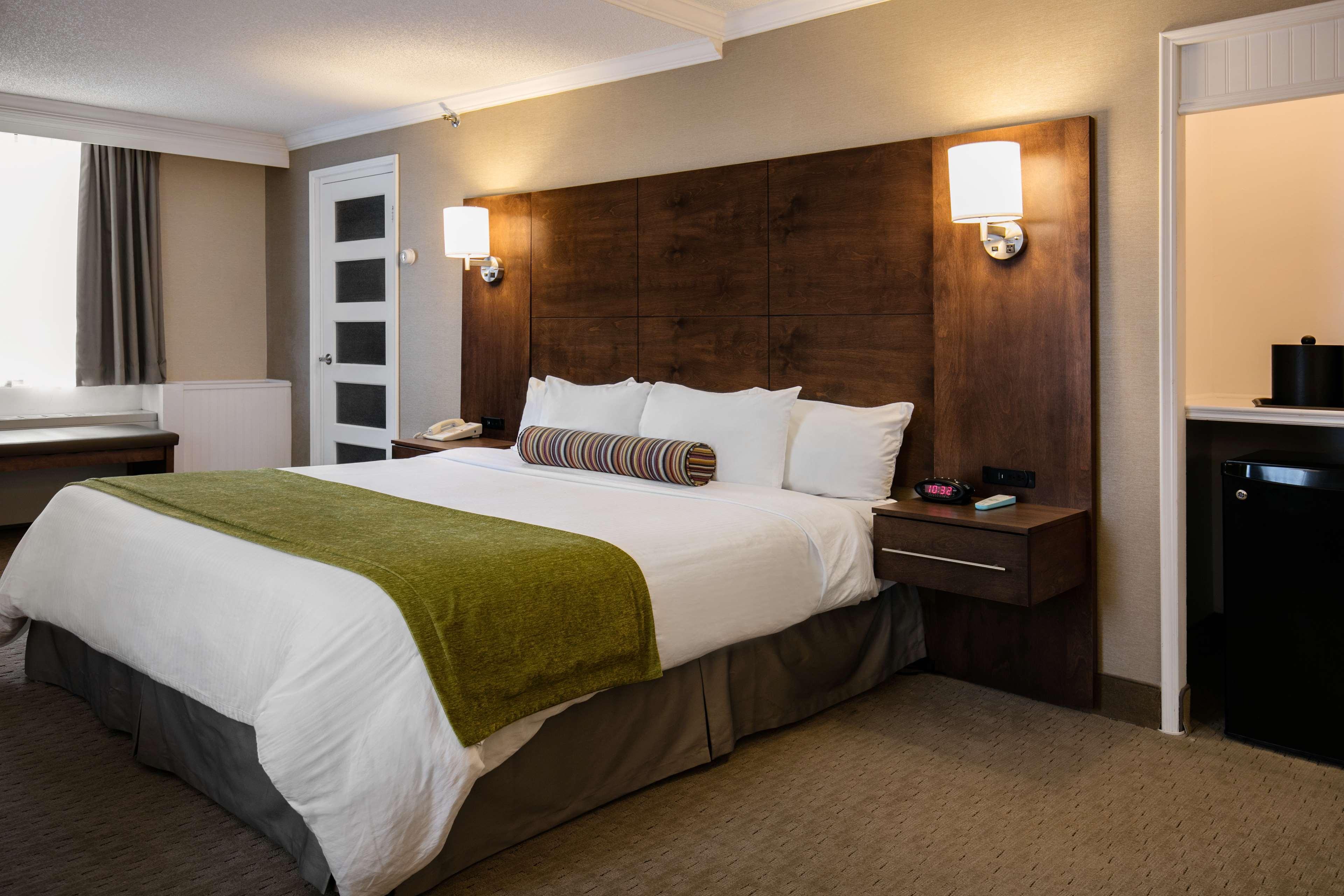Best Western Ville-Marie Hotel & Suites Монреаль Экстерьер фото