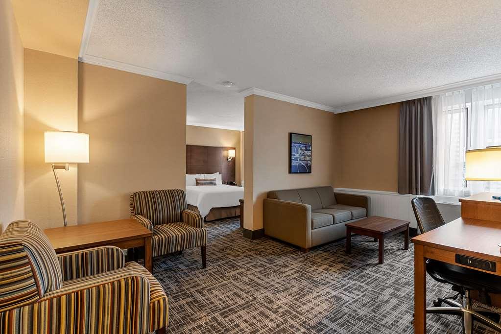Best Western Ville-Marie Hotel & Suites Монреаль Номер фото