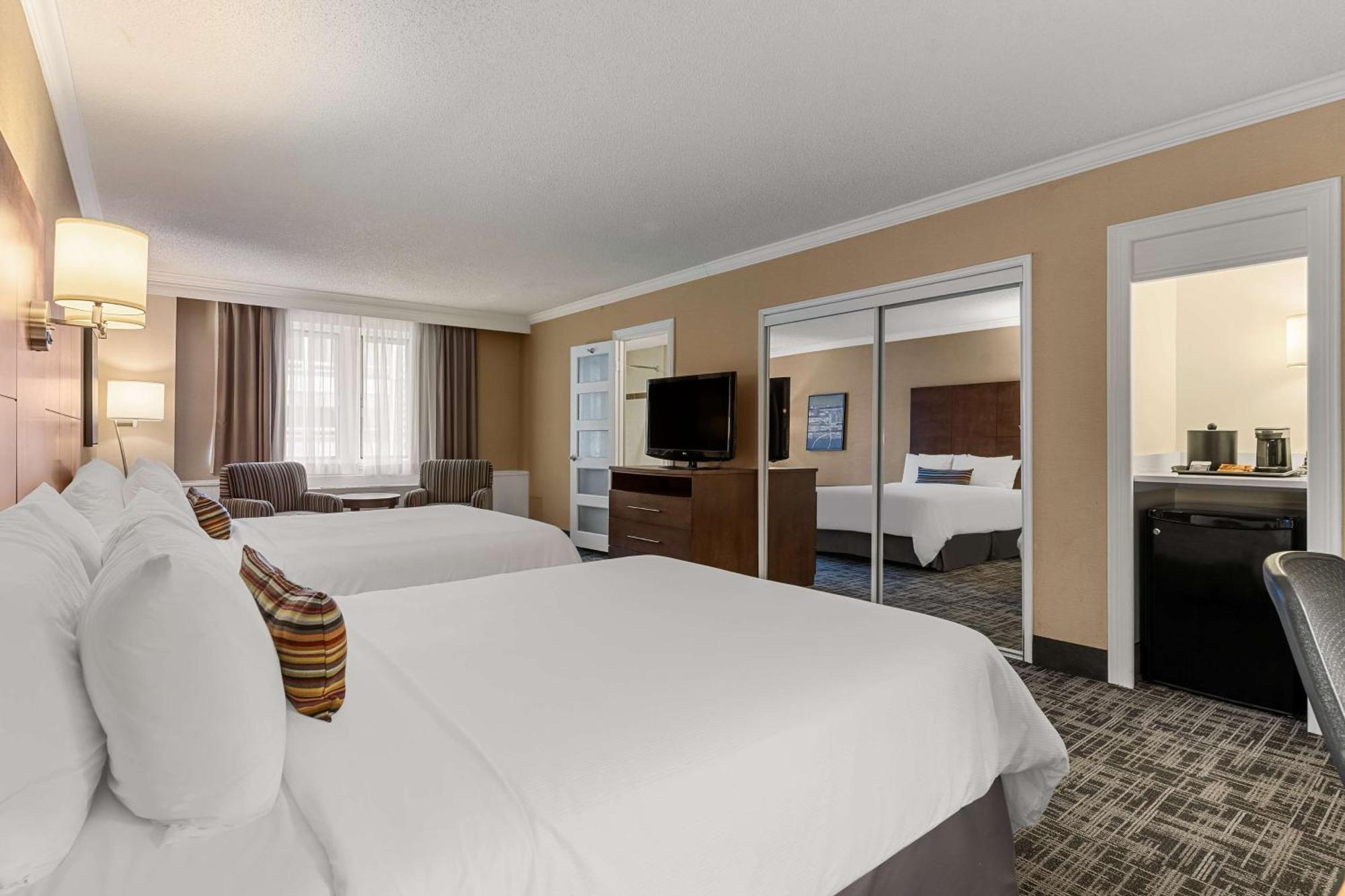 Best Western Ville-Marie Hotel & Suites Монреаль Экстерьер фото