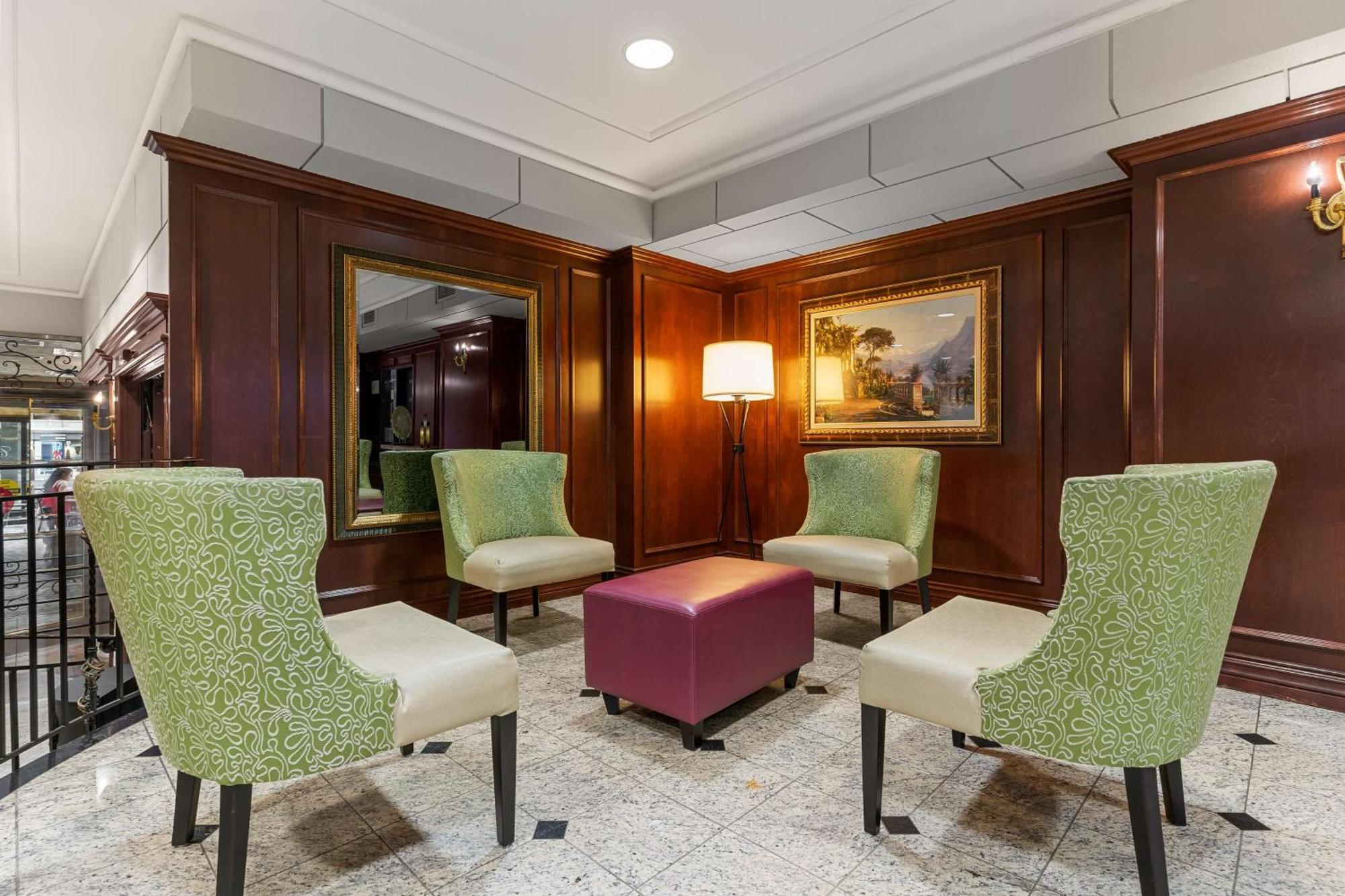 Best Western Ville-Marie Hotel & Suites Монреаль Экстерьер фото